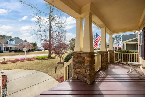 25 Oscar Wilde Way Youngsville NC 27596