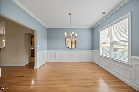 25 Oscar Wilde Way Youngsville NC 27596