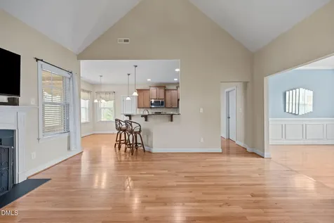 25 Oscar Wilde Way Youngsville NC 27596