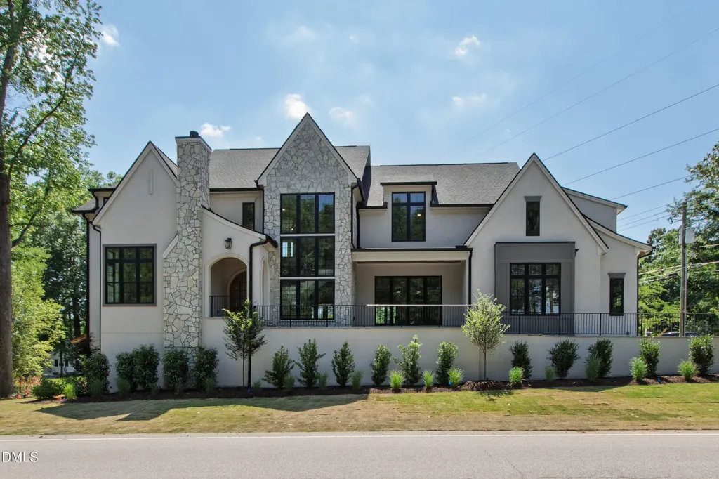 105 Edenburgh Road Raleigh NC 27608