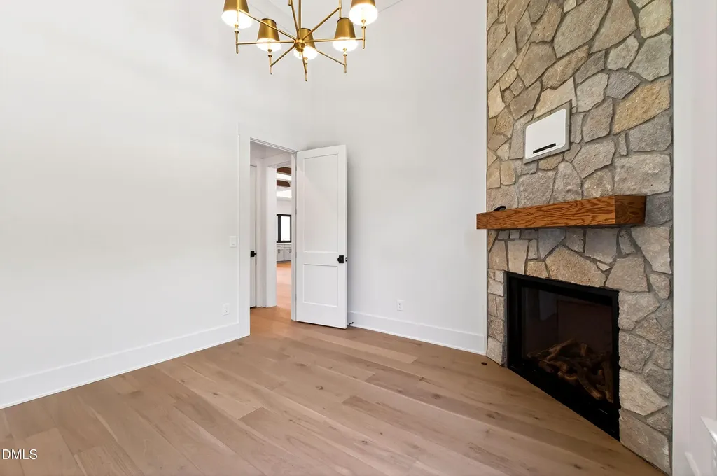 105 Edenburgh Road Raleigh NC 27608