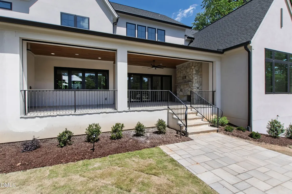 105 Edenburgh Road Raleigh NC 27608