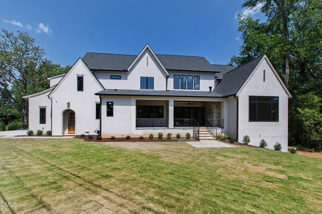 105 Edenburgh Road Raleigh NC 27608