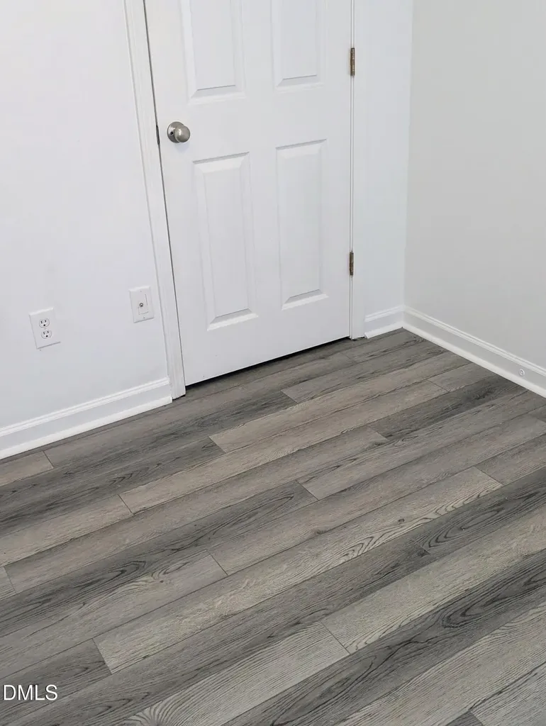 1005 Shades Place Raleigh NC 27601