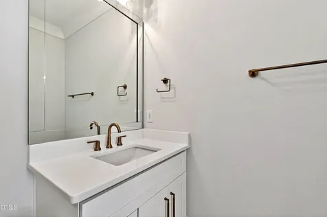 1608 Estate Valley Lane Raleigh NC 27613