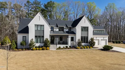 1608 Estate Valley Lane Raleigh NC 27613