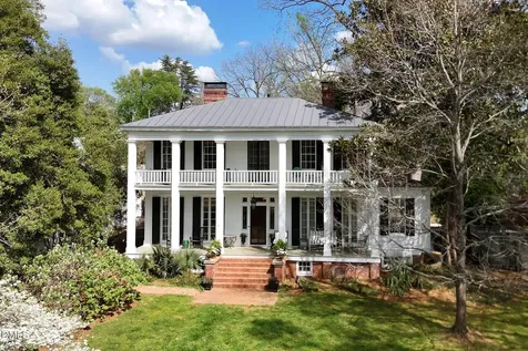 318 N Churton Street Hillsborough NC 27278