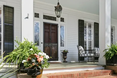 318 N Churton Street Hillsborough NC 27278