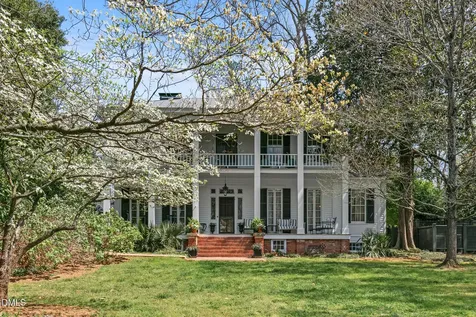 318 N Churton Street Hillsborough NC 27278