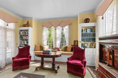 318 N Churton Street Hillsborough NC 27278