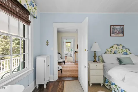 318 N Churton Street Hillsborough NC 27278