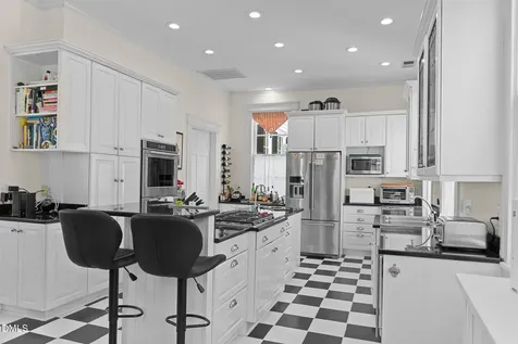 318 N Churton Street Hillsborough NC 27278