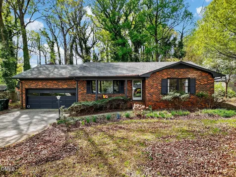 2509 Elderwood Lane Burlington NC 27215