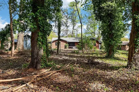 2509 Elderwood Lane Burlington NC 27215
