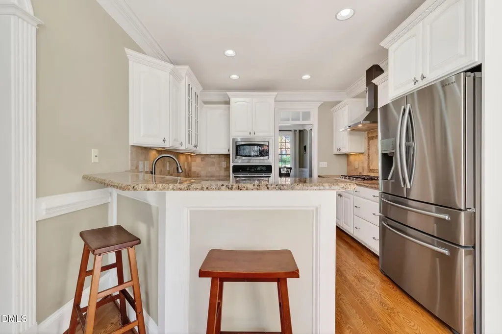 2328 Forestbluff Drive Fuquay Varina NC 27526