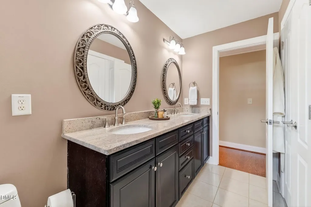 2328 Forestbluff Drive Fuquay Varina NC 27526