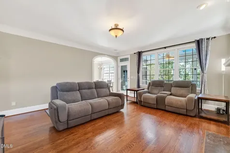 2328 Forestbluff Drive Fuquay Varina NC 27526