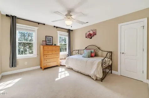 2328 Forestbluff Drive Fuquay Varina NC 27526