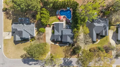 2328 Forestbluff Drive Fuquay Varina NC 27526