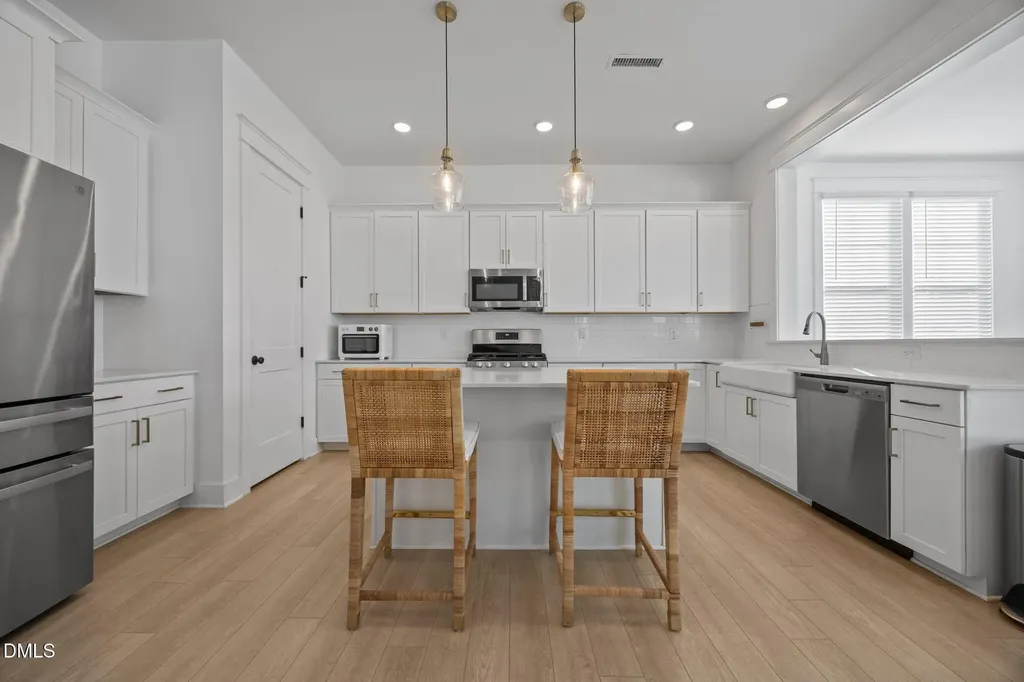 209 Acorn Crossing Road Holly Springs NC 27539