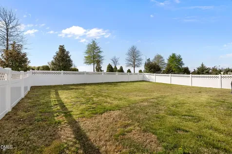 209 Acorn Crossing Road Holly Springs NC 27539