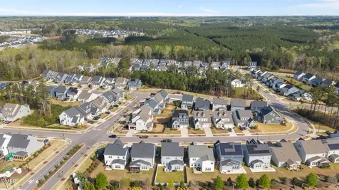 209 Acorn Crossing Road Holly Springs NC 27539