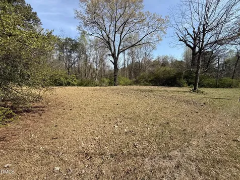 1878 Bailey Road Coats NC 27521