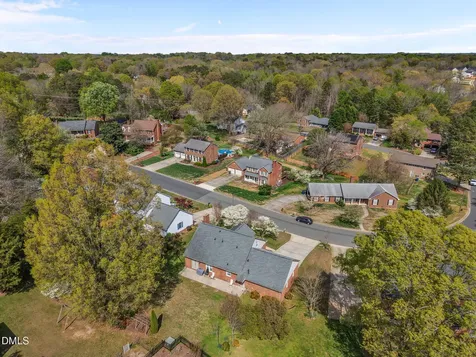 418 Wildwood Lane Graham NC 27253