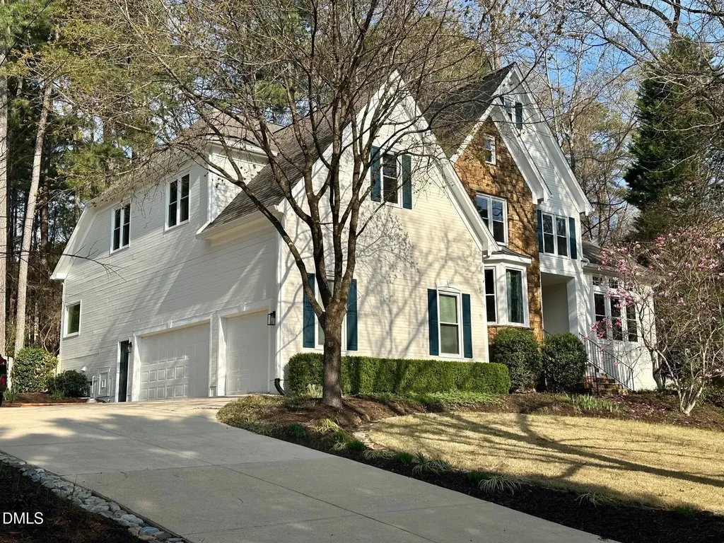 203 Briardale Avenue Cary NC 27519