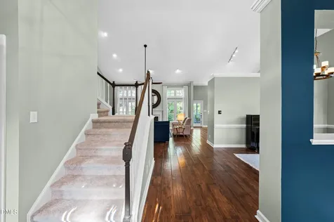 203 Briardale Avenue Cary NC 27519