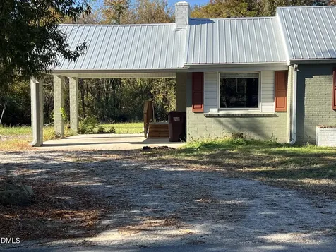 986 N Chavis Road Kittrell NC 27544