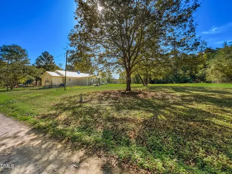986 N Chavis Road Kittrell NC 27544