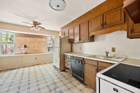 6818 Iron Gate Drive Bahama NC 27503