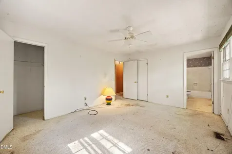 6818 Iron Gate Drive Bahama NC 27503