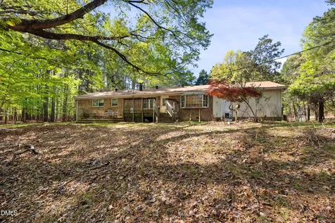 6818 Iron Gate Drive Bahama NC 27503