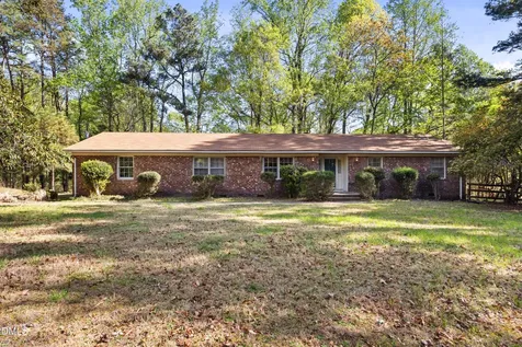6818 Iron Gate Drive Bahama NC 27503