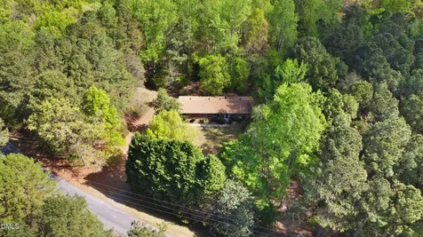 6818 Iron Gate Drive Bahama NC 27503