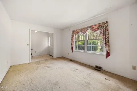6818 Iron Gate Drive Bahama NC 27503