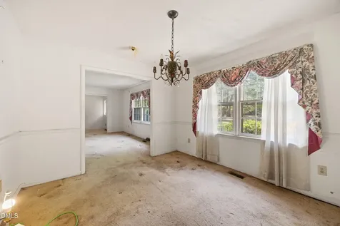 6818 Iron Gate Drive Bahama NC 27503