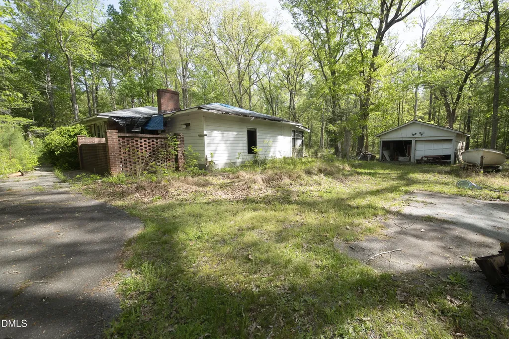 7202 Old Nc 86 Chapel Hill NC 27516