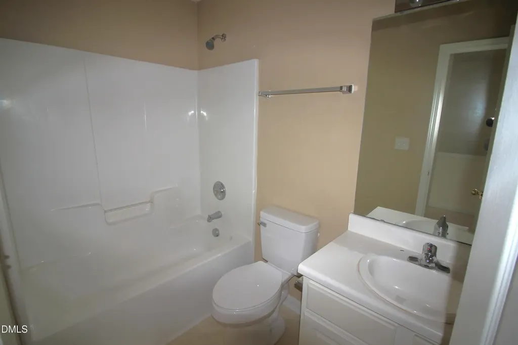 5124 Obion Court Raleigh NC 27616