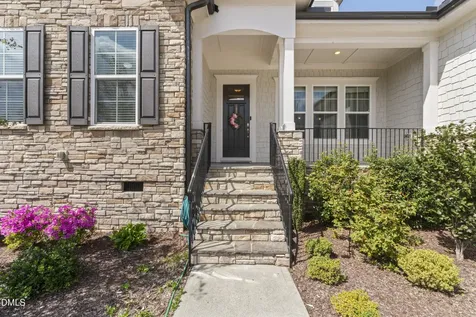 125 Damsire Way Cary NC 27513