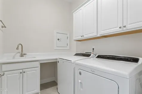 125 Damsire Way Cary NC 27513