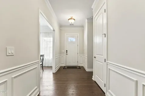 125 Damsire Way Cary NC 27513