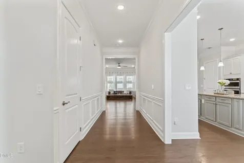 125 Damsire Way Cary NC 27513