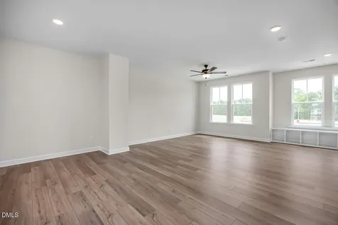 606 Thatch Lane Knightdale NC 27545