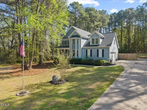 8001 Kingsdale Drive Willow Springs NC 27592