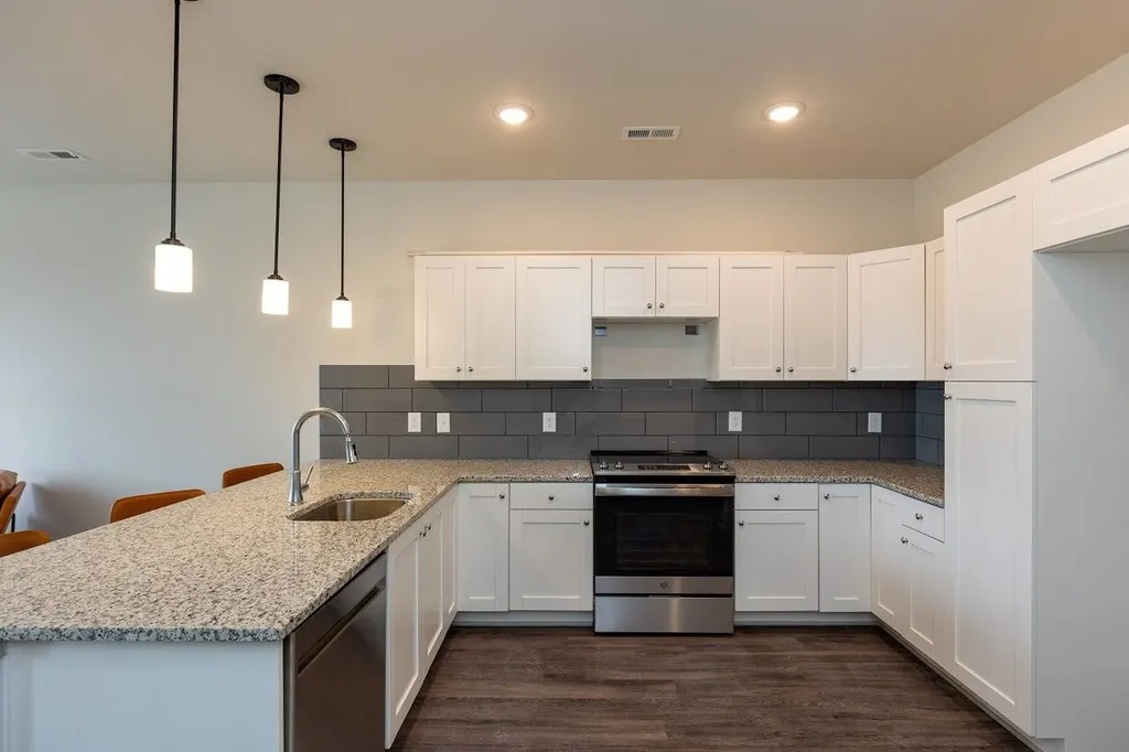2204 Gathering Square Court Fuquay Varina NC 27526
