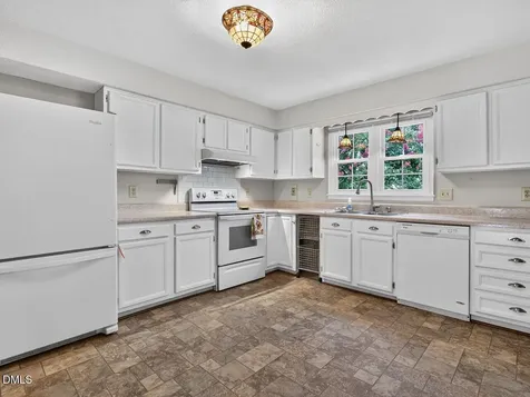 833 Kensington Drive Cary NC 27511