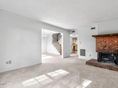 833 Kensington Drive Cary NC 27511